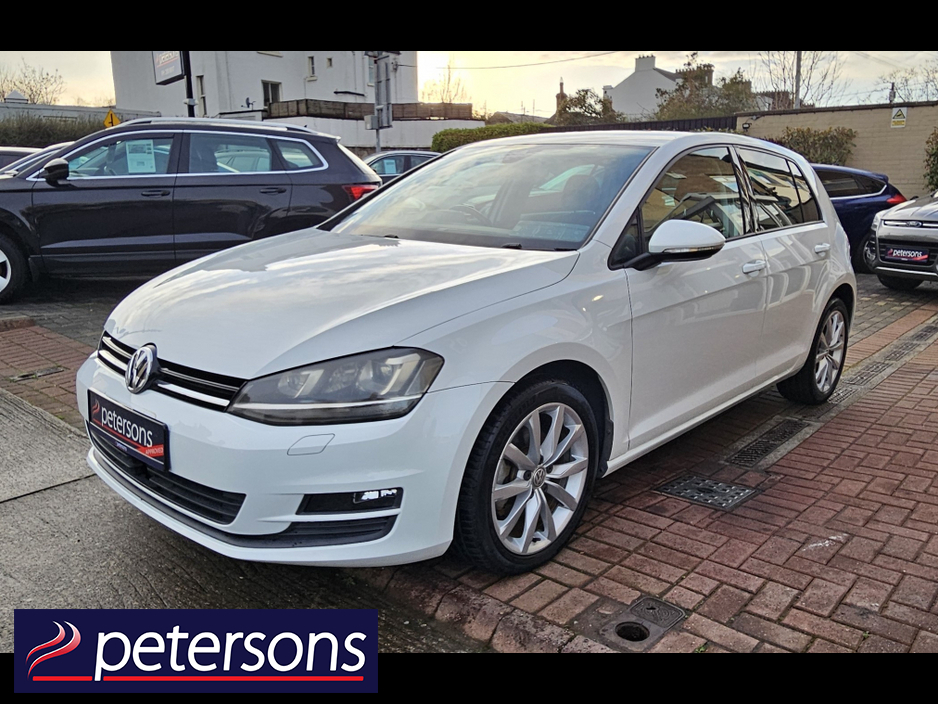 2017 Volkswagen Golf VOLKSWAGEN GOLF 1.2 PETROL AUTOMATIC - LOW MILEAGE €17,950