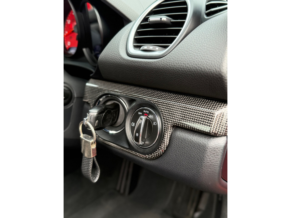 2018 Porsche 718 - image 21