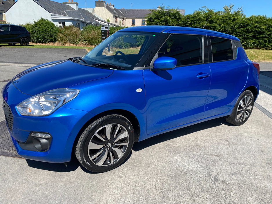 2021 Suzuki Swift - image 4