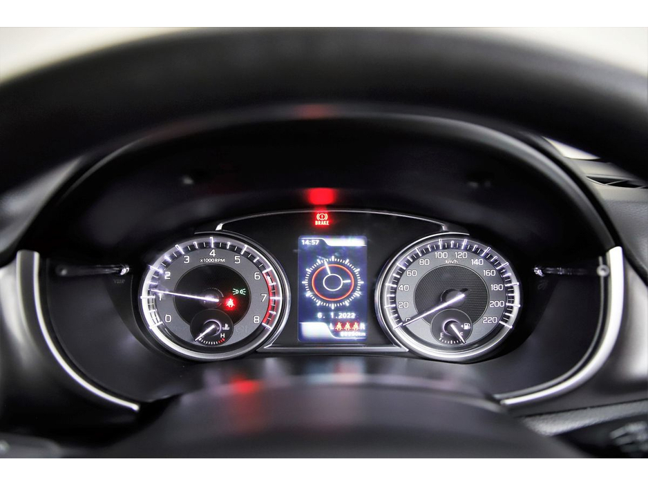 2023 Suzuki Vitara - image 18