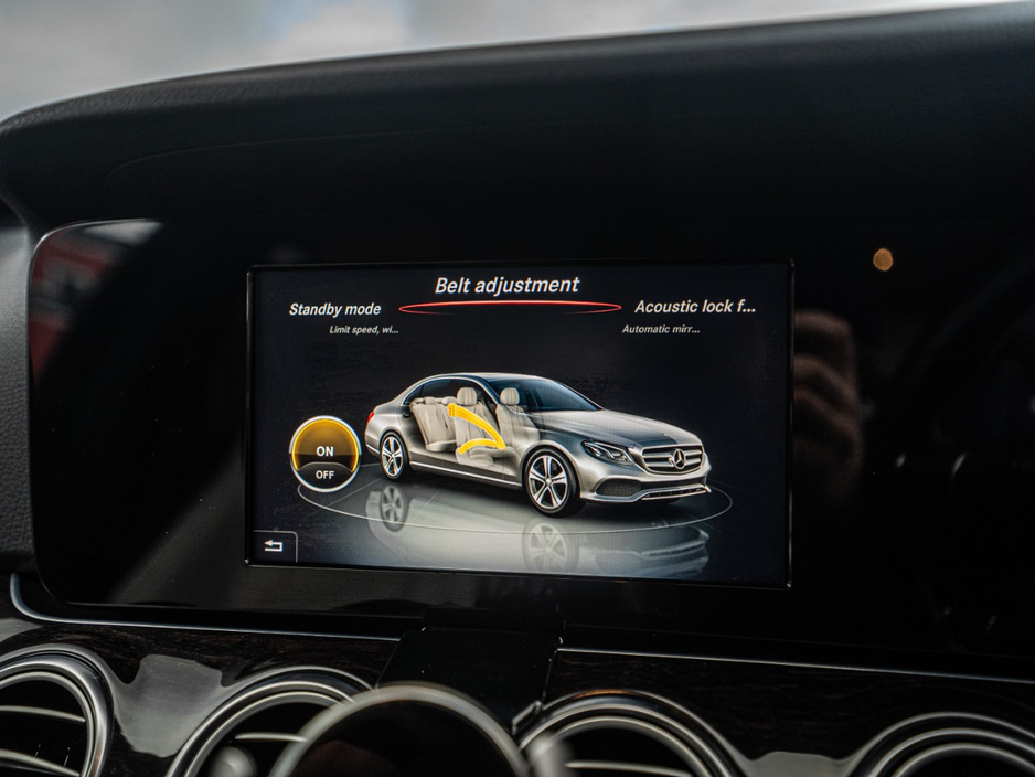 2016 Mercedes-Benz E Class - image 29