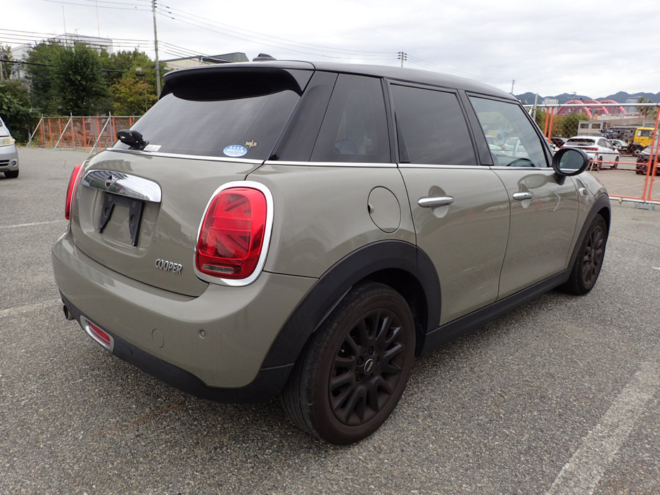 2019 MINI Cooper 1.5 COOPER STEALTH SERIES 5DR AUTOMATIC €21,950