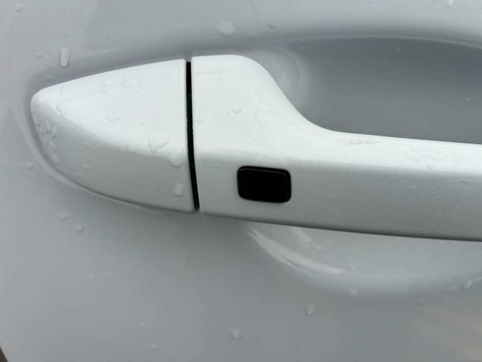 2024 Kia Ceed - image 11