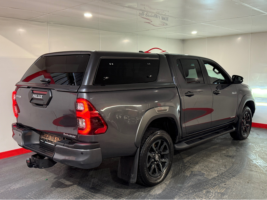 2023 Toyota Hilux INVINCIB X D-4D 4WD INVINCIBLE DCB