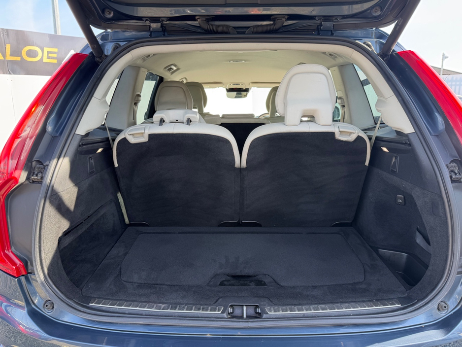 2017 Volvo XC90 - image 19