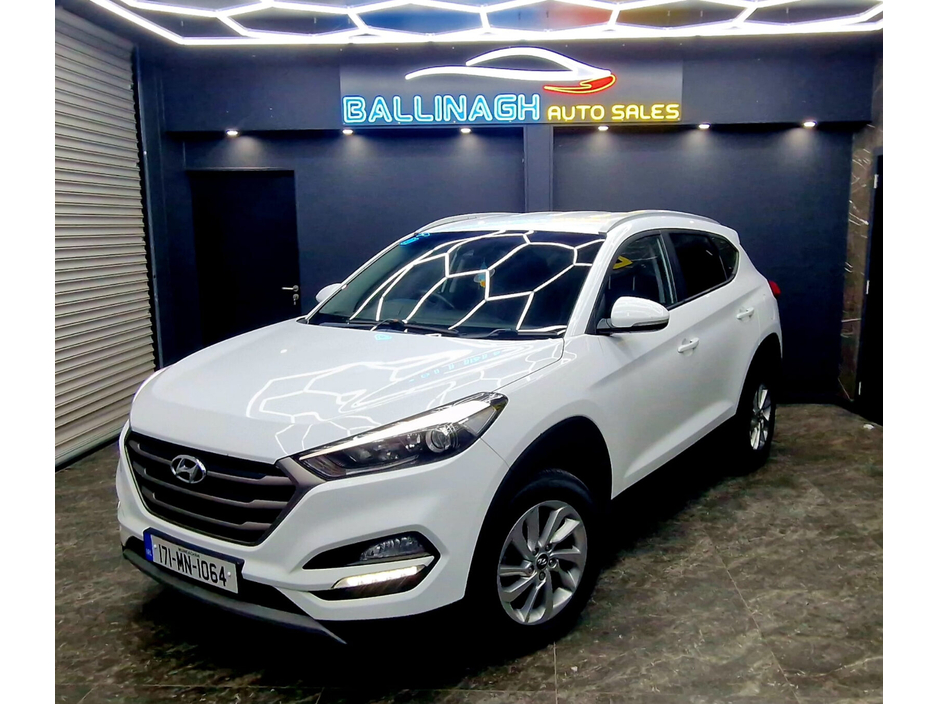 2017 Hyundai Tucson - image 12