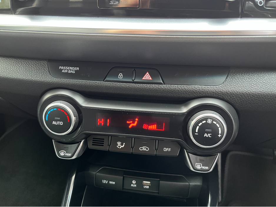 2019 Kia Stonic K3 AUTOMATIC 1.0 PETROL //SAT NAV//REVERSE CAMERA//CARPLAY//KIA SERVICE HISTORY// €17,950