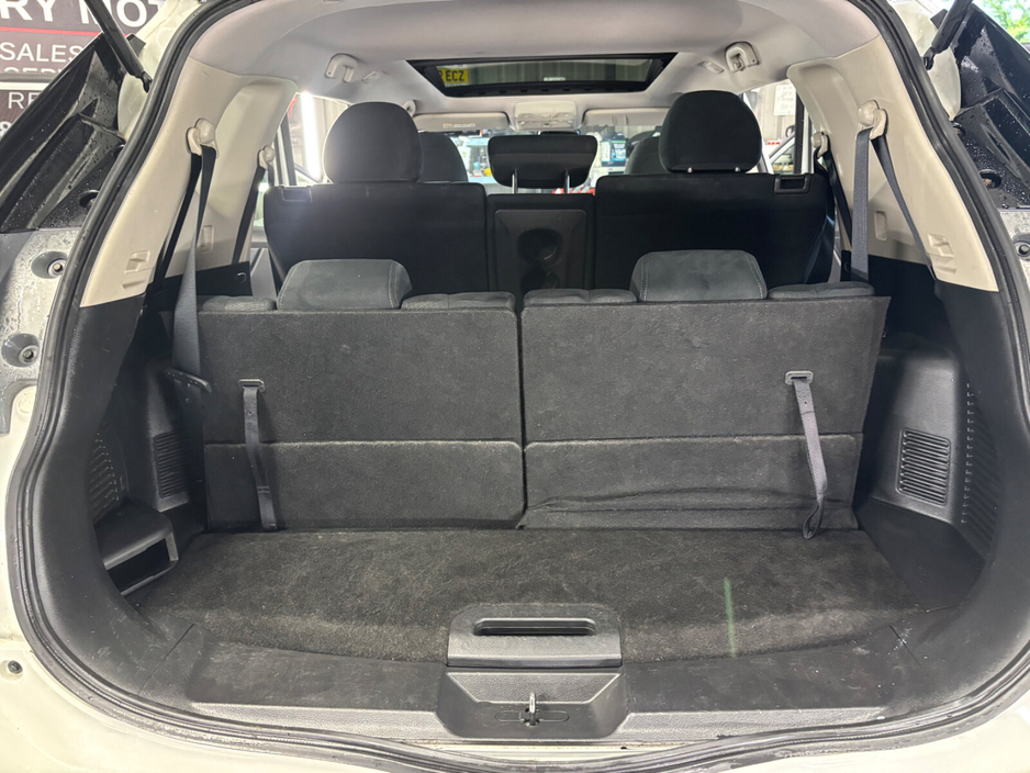 2016 Nissan X-Trail - image 13