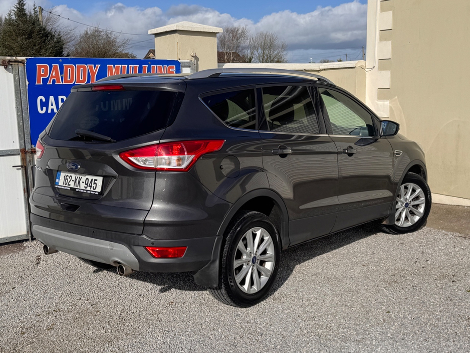 2016 Ford Kuga - image 4