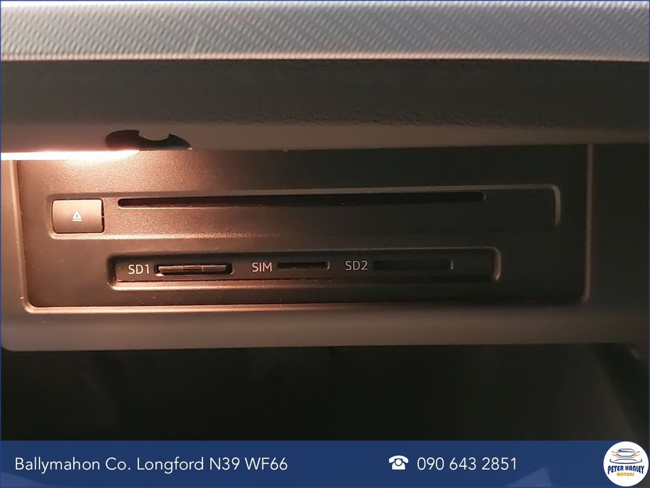 2019 Audi A4 - image 23