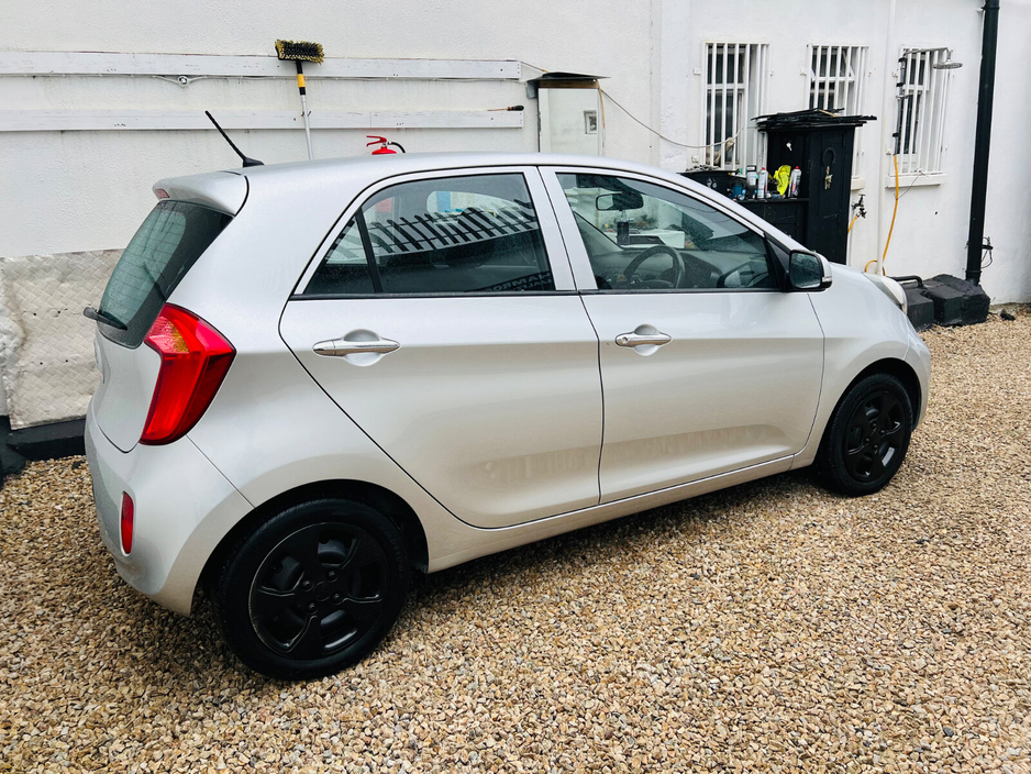 2013 Kia Picanto - image 6