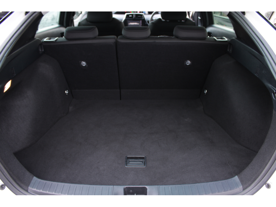 2020 Toyota Prius 2020 TOYOTA PRFIUS €19,950