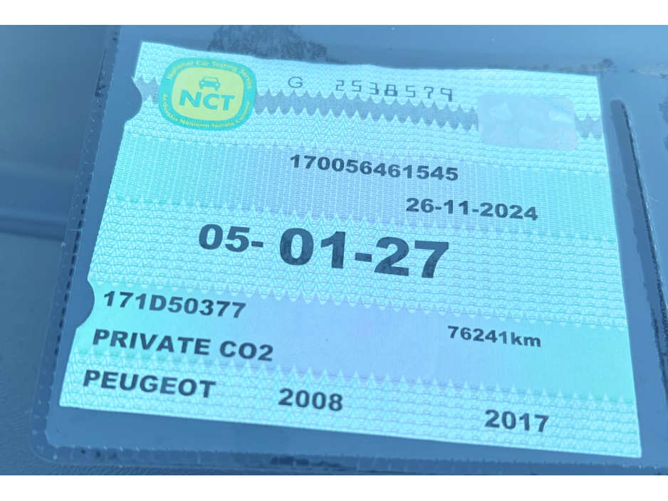 2017 Peugeot 2008 1.2 ALLURE  AUTOMATIC ** TOP SPEC ** 2 KEYS ** SUPERB EXAMPLE ** €11,995