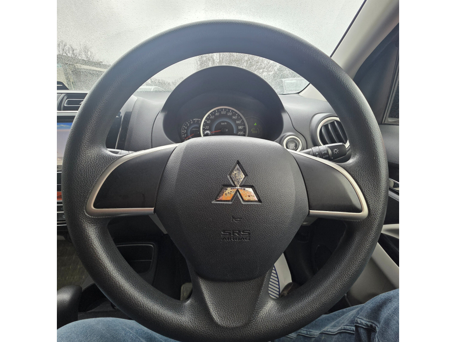 2015 Mitsubishi Mirage  €7,750