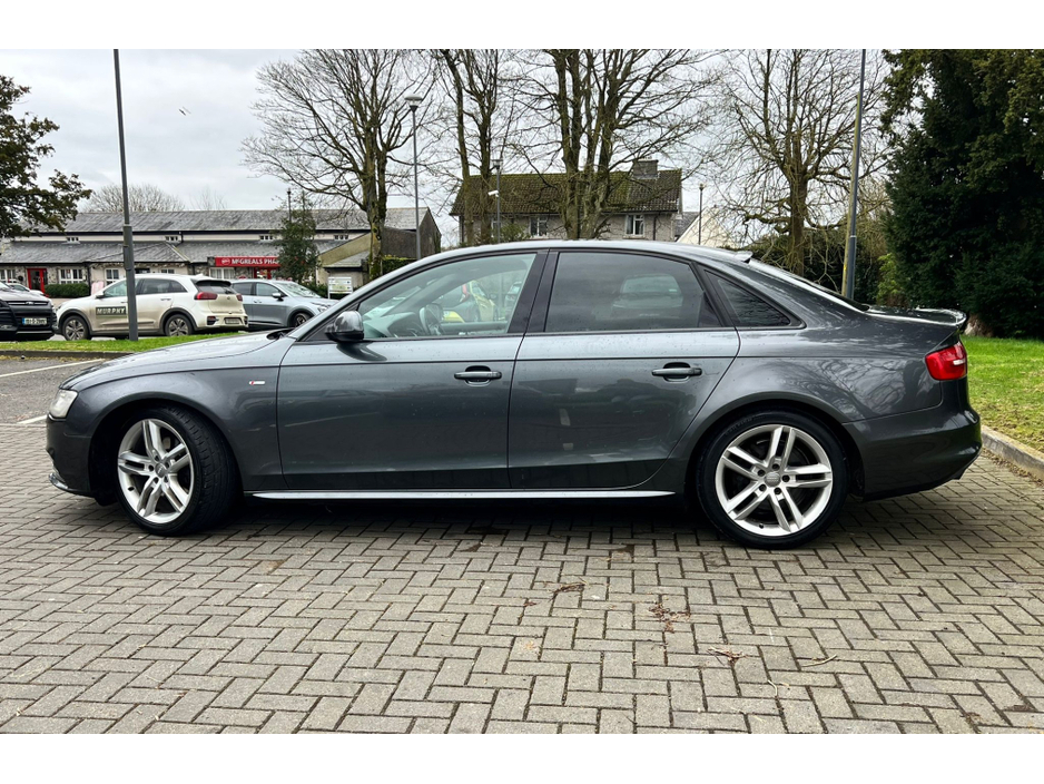 2014 Audi A4 - image 13