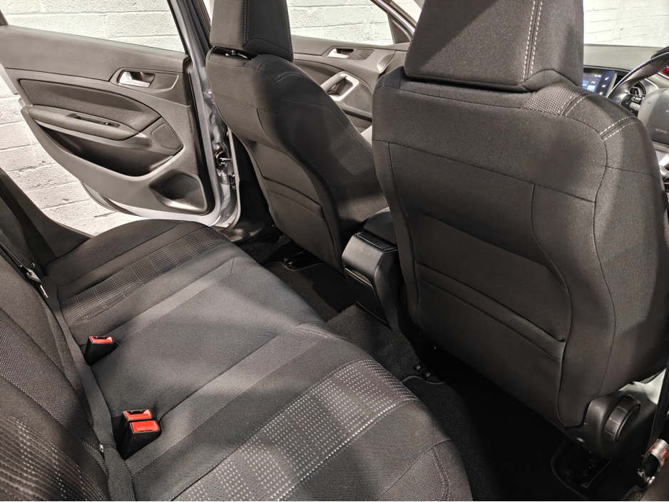 2016 Peugeot 308 1.6 HDI BLUE 120 ALLURE E EAT6 5DR AUTO €9,750