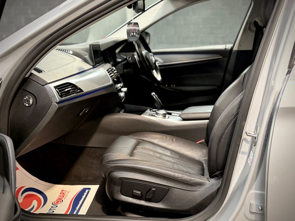 2020 BMW 5 Series 520D SE FULLY KITTED // 12 MONTH WARRANTY // SAME DAY FINANCE €26,950