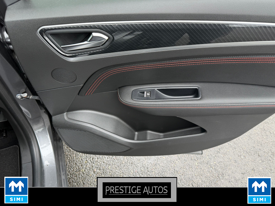 2023 Renault Arkana - image 39