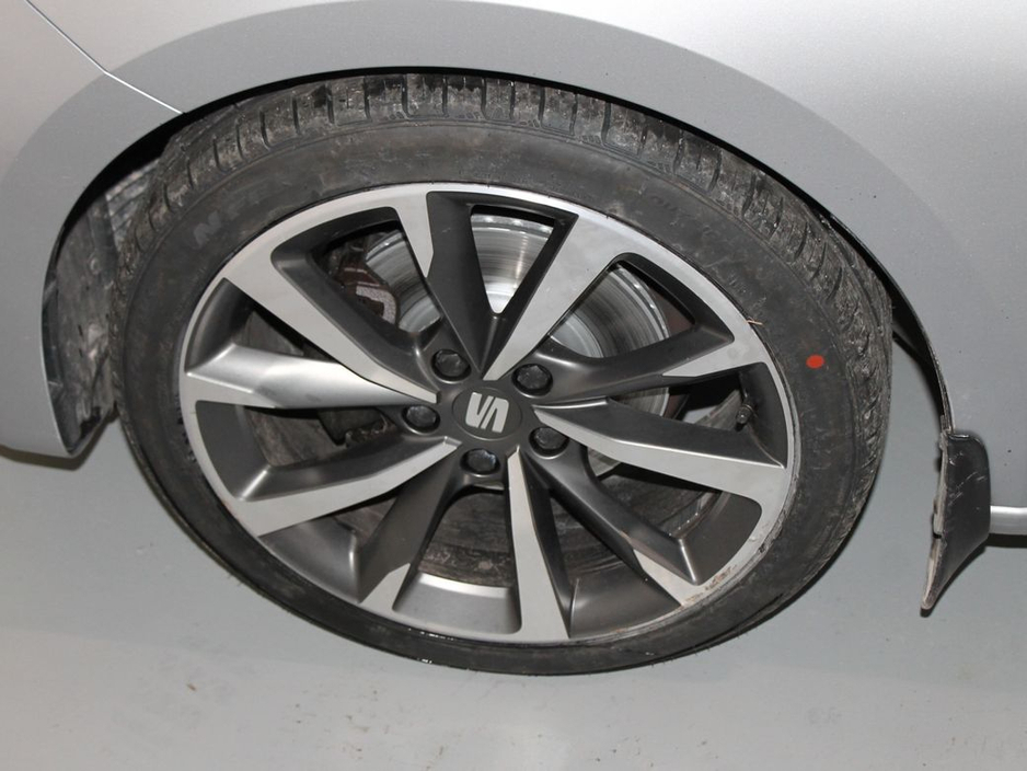 2021 SEAT Leon - image 32