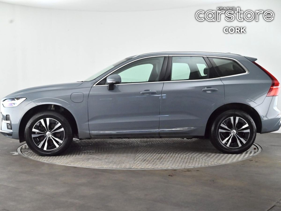 2022 Volvo XC60 Xc60 Core T6 Recharge Awd Auto Core Recharge T6 350 253+145 Twin Engine 18.8 kWh PHEV Start/Stop