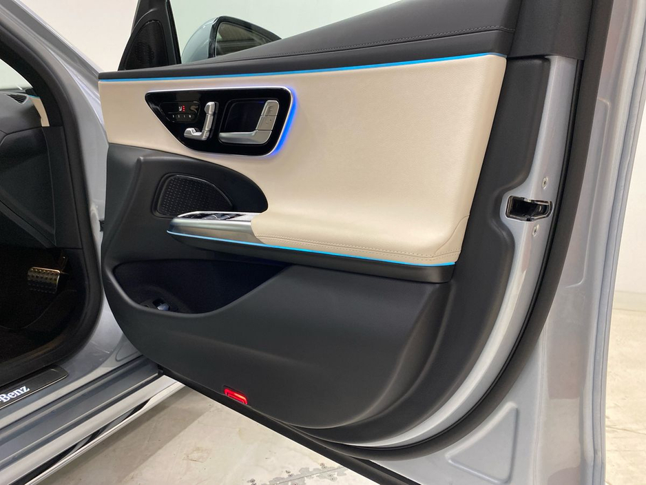 2025 Mercedes-Benz E Class - image 25