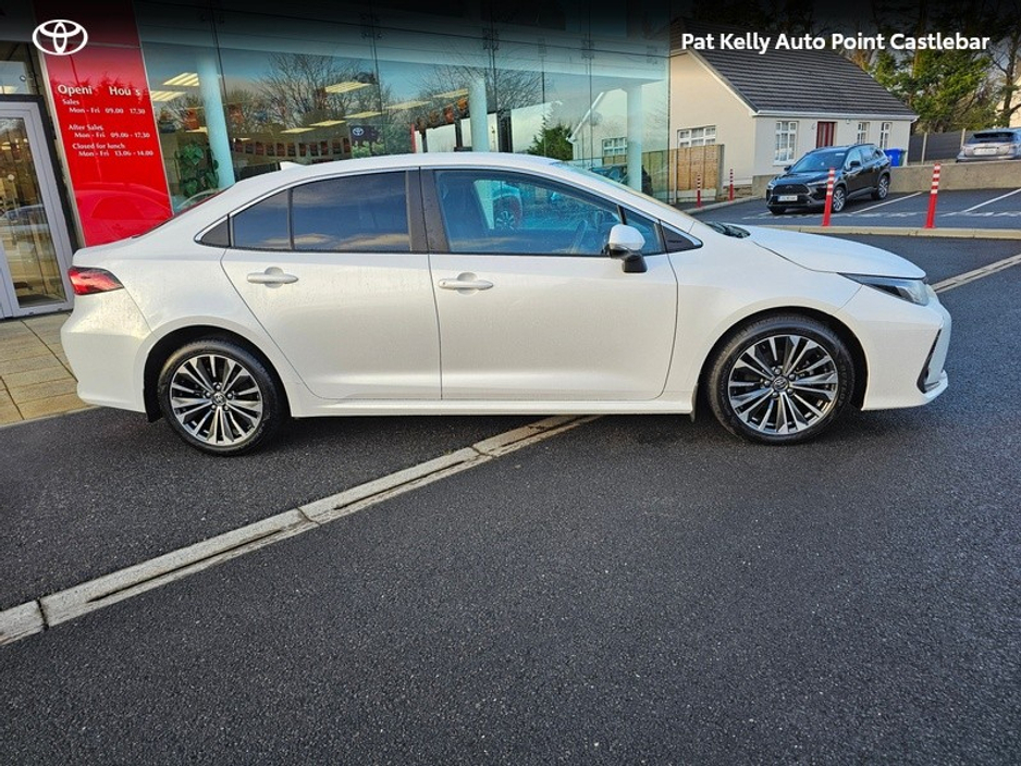 2023 Toyota Corolla COROLLA HYBRID LUNA SPORT €29,900