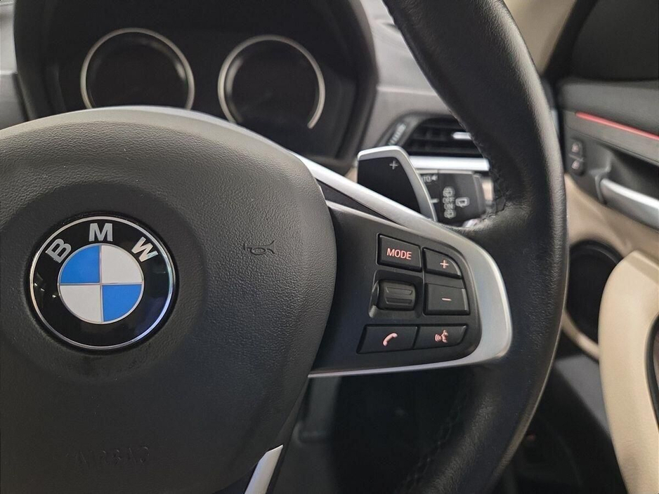 2022 BMW X1 - image 18