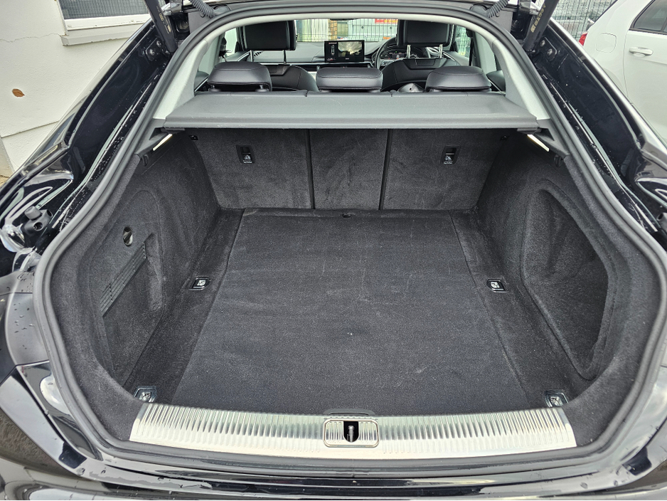 2022 Audi A5 SPORTBACK 35 TDI 163BHP S-TRONIC SE 4DR €36,950