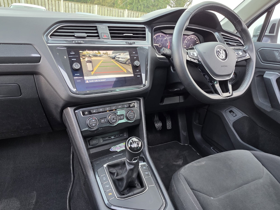 2019 Volkswagen Tiguan - image 11