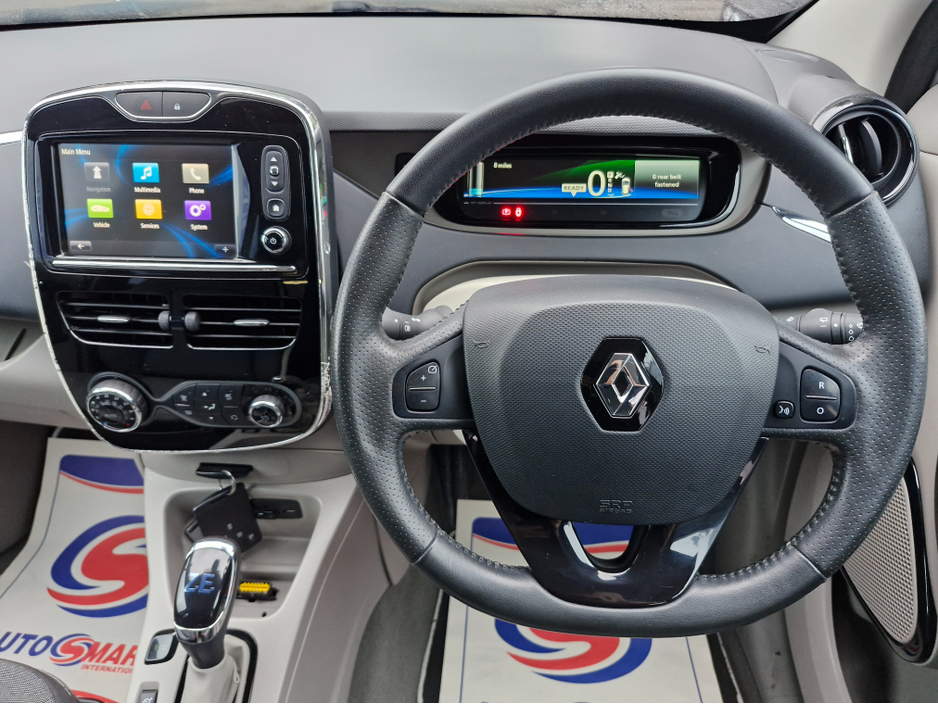 2015 Renault Zoe DYNAMIQUE INTENSE AUTOMATIC FULLY ELECTRIC NCT 02/27 *80KM RANGE* 2 KEYS/ SAT NAV/ TOUCH SCREEN MEDIA/ BLUETOOTH/ USB/ REVERSE CAMERA/ MULTI FUNCTION STEERING WHEEL/ HISTORY CHECKED €3,900