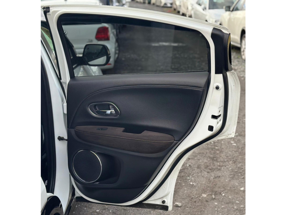 2019 Honda Vezel - image 10