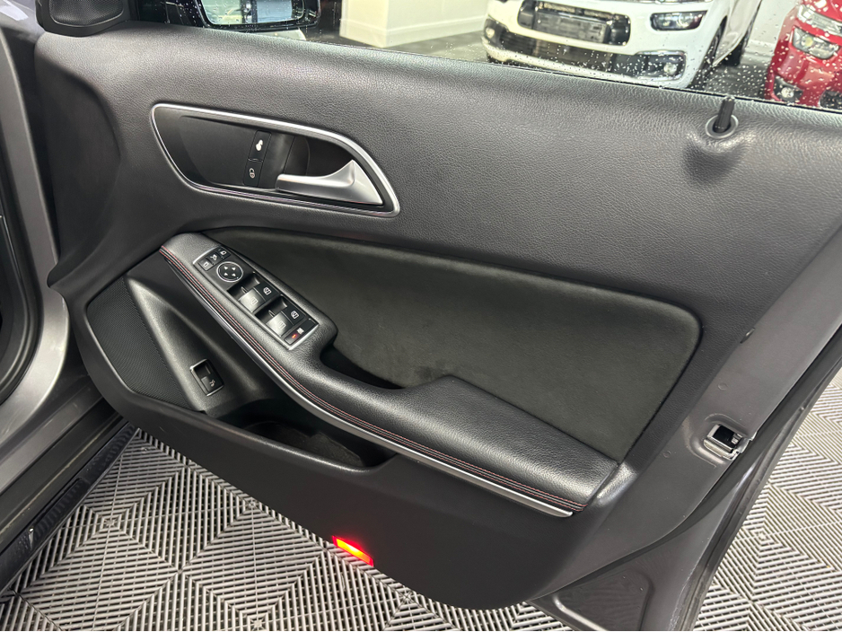 2015 Mercedes-Benz GLA Class *MERCEDES BENZ GLA45* *AMG* *4-MATIC* *WINGBACK SEATS* *REVERSE CAMERA* *HEATED SEATS* *AUTOMATIC* *DRIVE MODES* *RARE SPECIFICATION* *TRADE INS WELCOME* €26,950