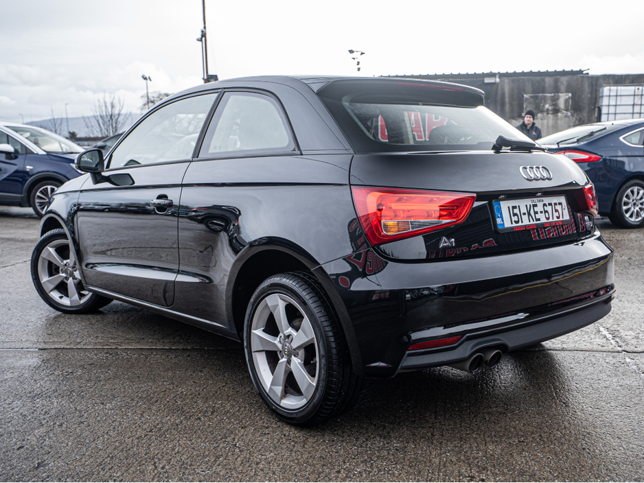 2015 Audi A1 - image 3