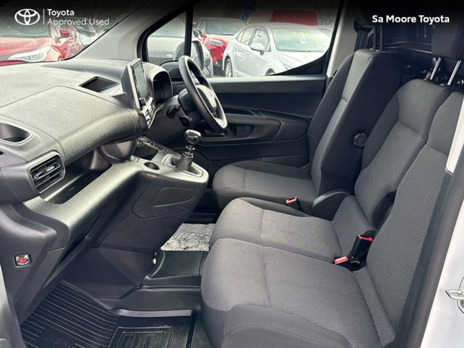 2024 Toyota Proace City GX - 650KG €23,750