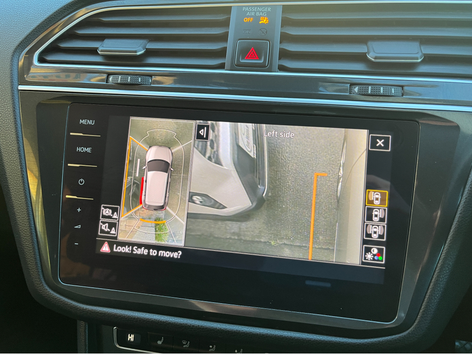 2019 Volkswagen Tiguan HIGHLINE 4MOTION AUTOMATIC 2.0 DIESEL //HIGH SPEC//360 PARKING CAMERAS//FRONT AND REAR HEATED SEATS//POWER TAILGATE//HEAD UP DISPLAY//