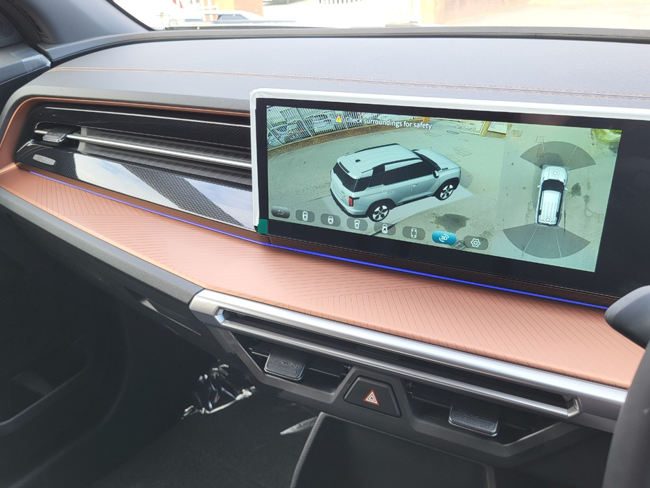 2026 KGM TORRES EVX - image 32