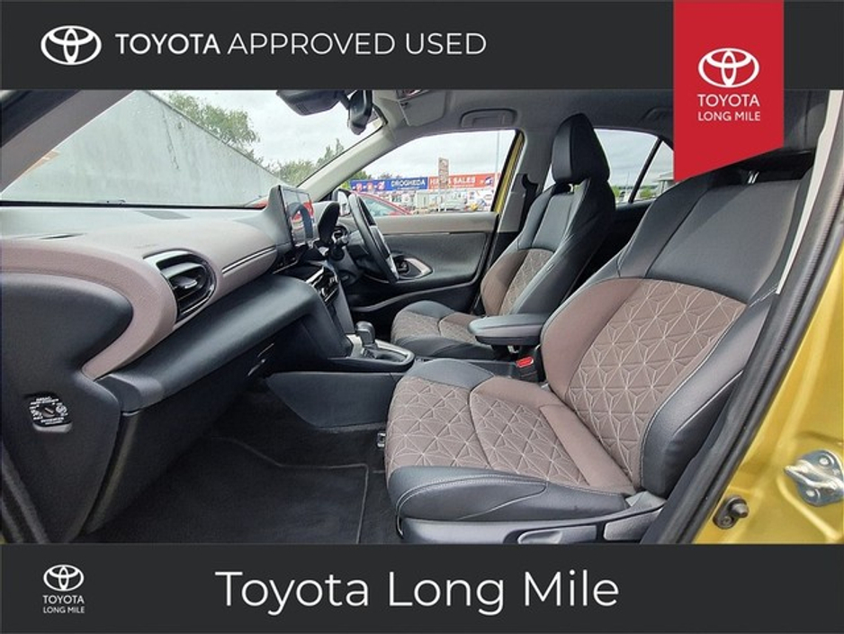 2023 Toyota Yaris Cross 1.5 Hybrid Sol 5dr €29,949