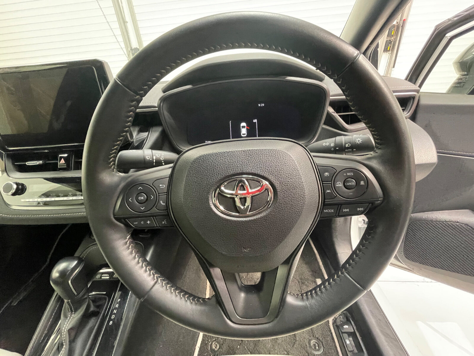 2022 Toyota Corolla - image 13