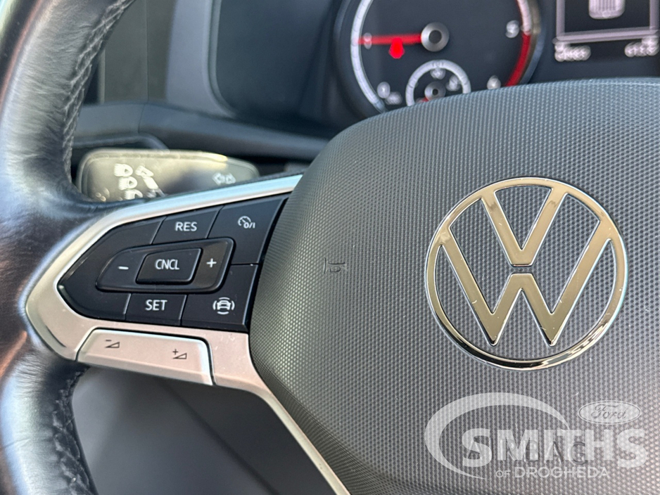 2024 Volkswagen Transporter - image 21