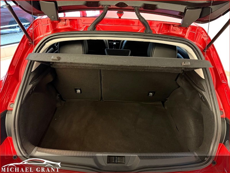 2017 Renault Megane 1.5 DCI 110 DYNAMIQUE NAV ONLY 77KM / 1 OWNER / IRISH CAR €14,450