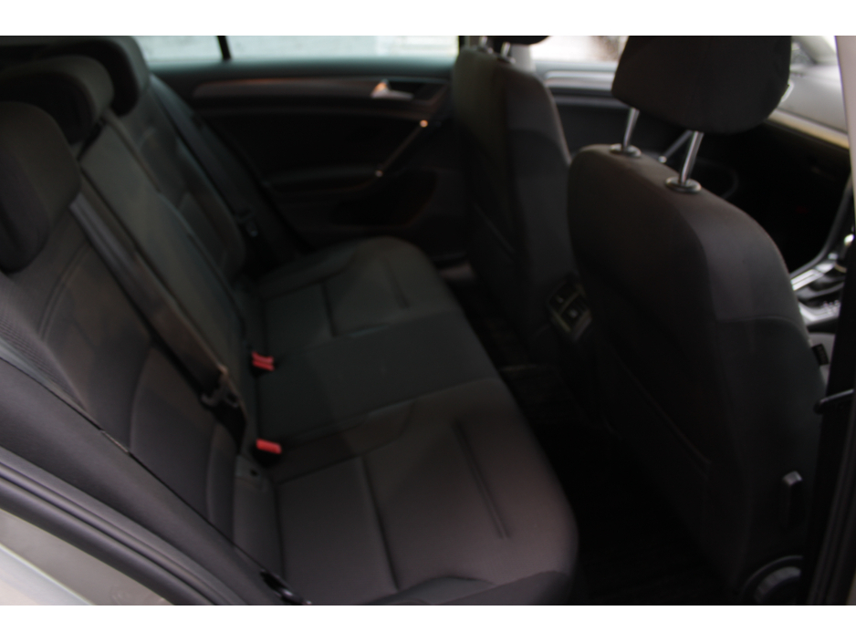 2020 Volkswagen Golf 2.0TDI 150BHP SPORT 5DR HATCHBACK AUTO // 1 OWNER WITH ONLY 82,000 KM'S // BUY WITH CONFIDENCE AA AND SIMI APPROVED DEALER 2026 // FINANCE ARRANGED // ALL TRADE INS WELCOME // €19,950