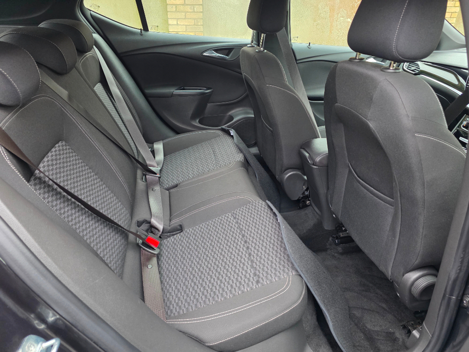 2016 Opel Astra SRI 1.4T 150PS 5DR €11,950