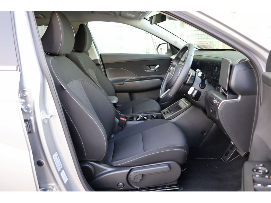 2024 Hyundai Kona - image 8