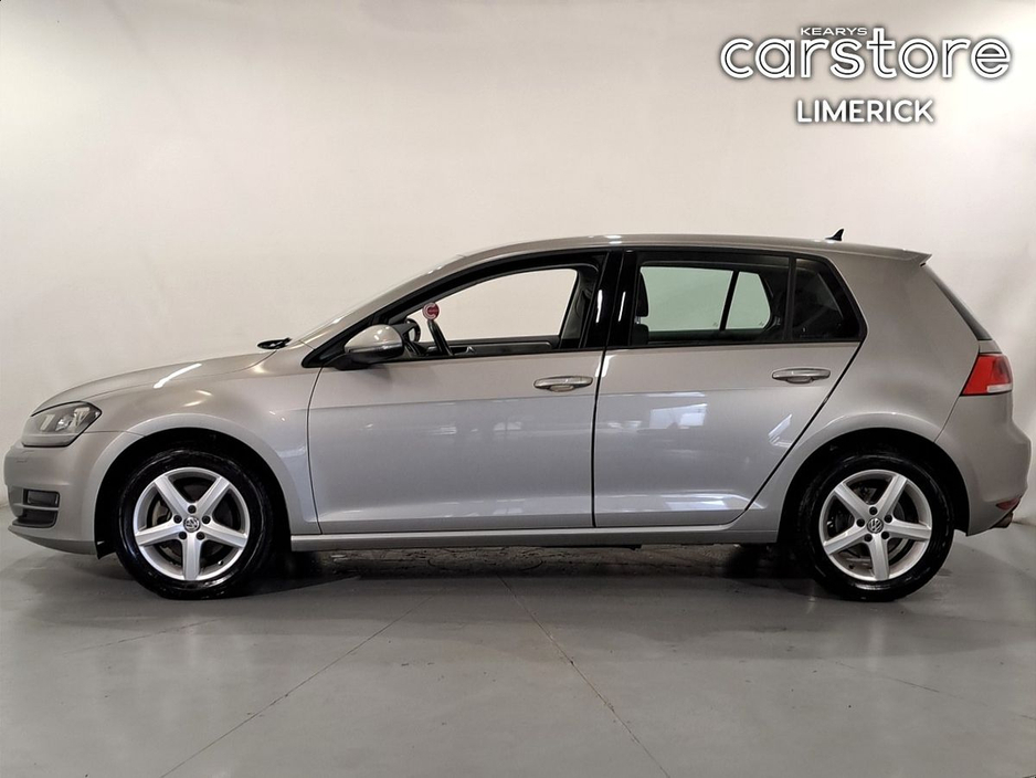 2015 Volkswagen Golf - image 6