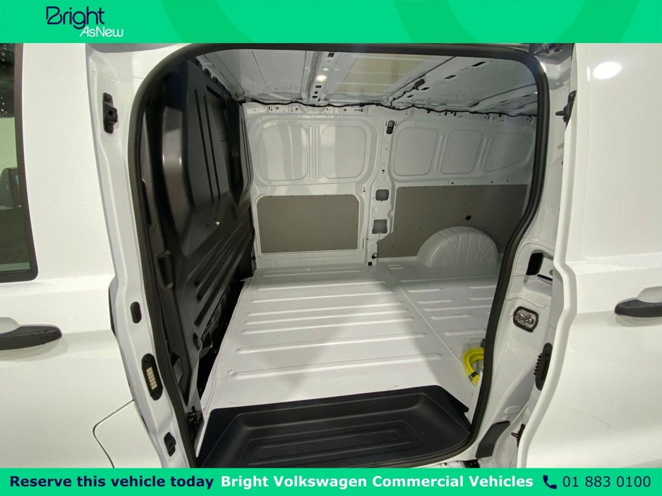 2026 Volkswagen Transporter - image 17