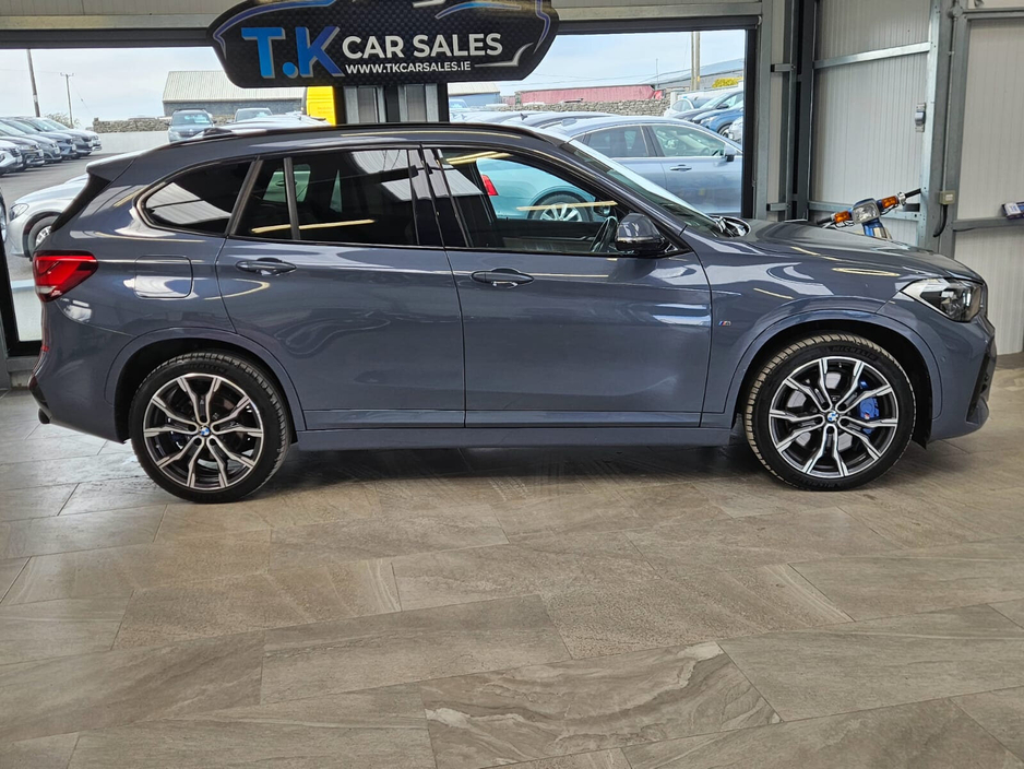 2021 BMW X1 - image 3