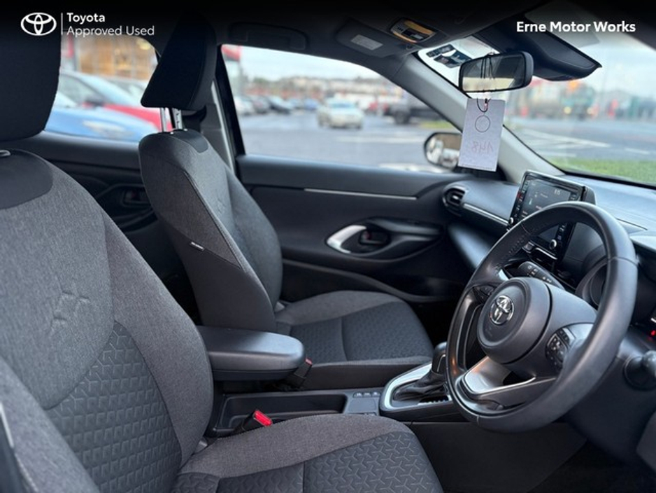 2024 Toyota Yaris Cross YARIS CROSS LUNA €28,450