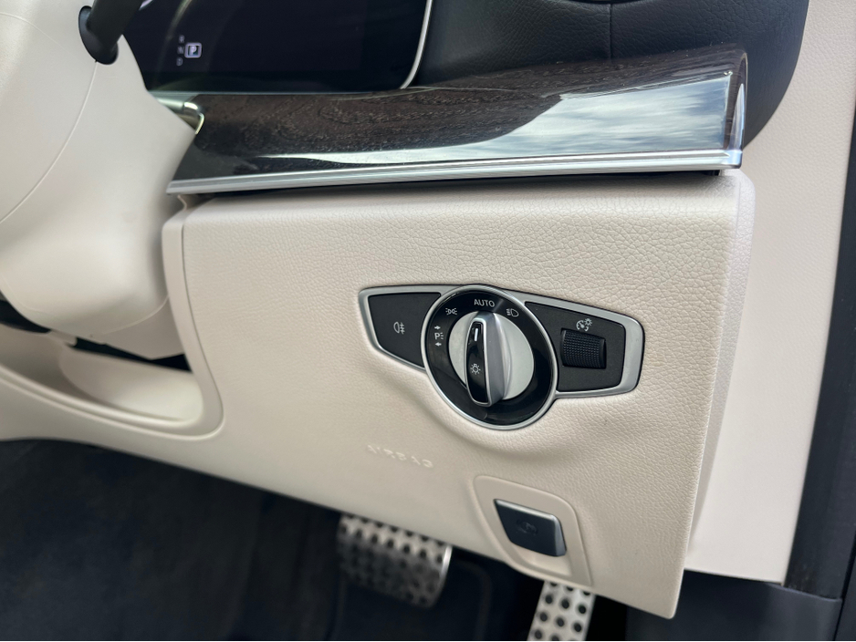 2021 Mercedes-Benz E Class - image 20