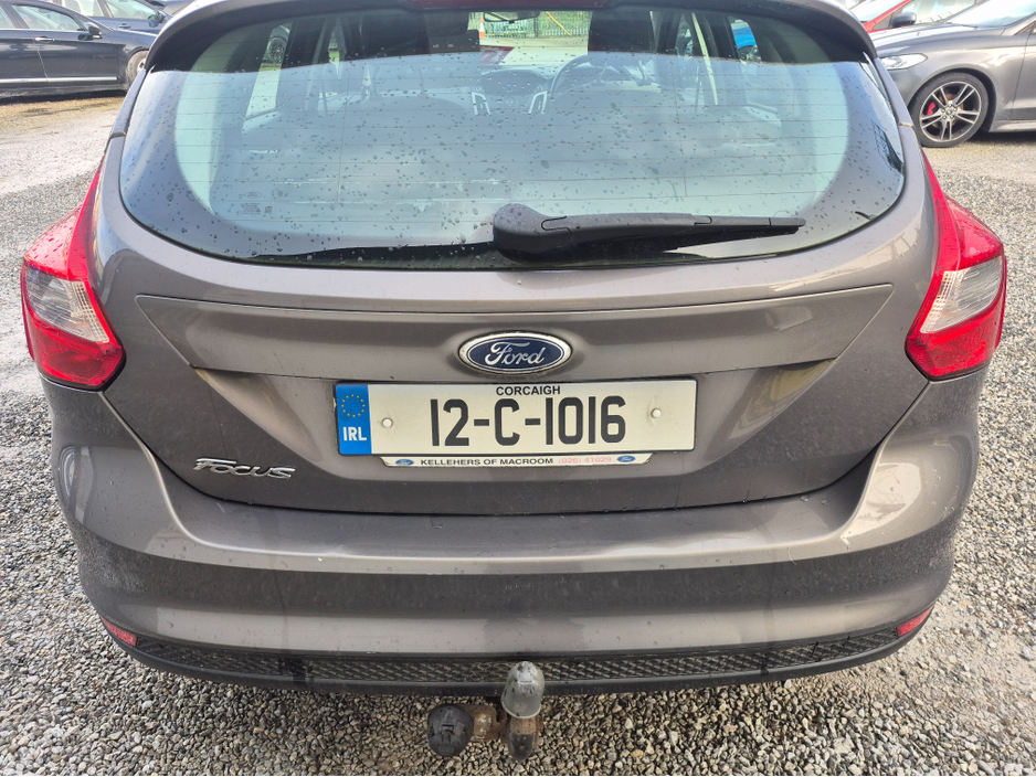 2012 Ford Focus 1.6 TDCI 95PS M6 ZETEC 4DR S/S €4,950