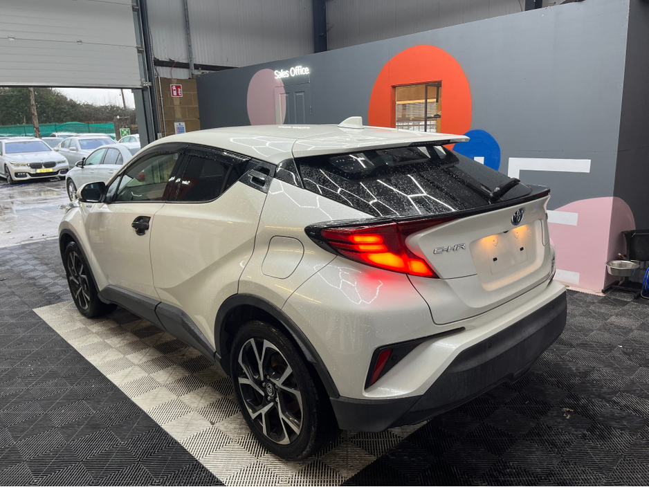 2020 Toyota C-HR €22950 2020 TOYOTA C-HR G 1.8 AUTOMATIC / CRUISE CONTROL / 360° CAMERA AND MORE €22,950